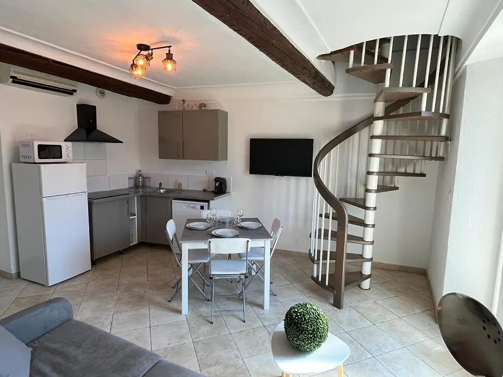 Duplex Vieille Ville Antibes Francie