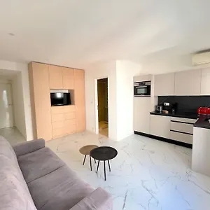 Joli - Neuf Terrasse Clim Wi-fi 2 Min. Des Plages Appartement