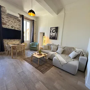 Gorgeous Brand New 2 Bedrooms Apartment