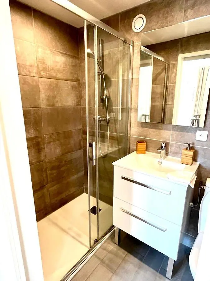 Apartment Duplex Vieille Ville Antibes